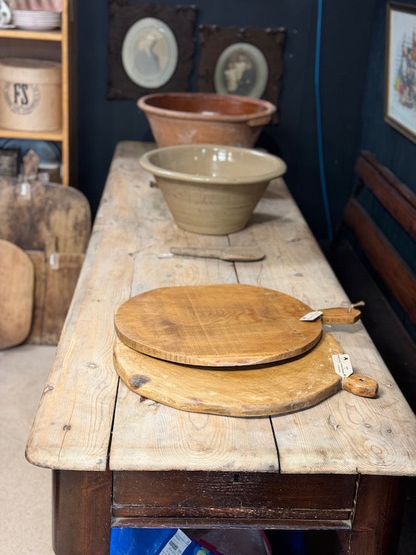 8ft pine table with bowls and bread boards