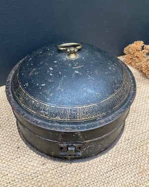 Image of Antique travelling spice tin  viewop