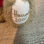 Image of Harrods Christmas Teddy Bear 2007 foot view