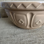 Image of Mason Cash 32cm Mixing Bowl detail view