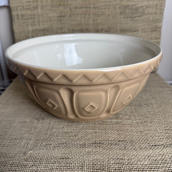 Image of Mason Cash 32cm Mixing Bowl front view