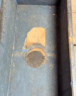 Image of Seaman's trunk inside view 1