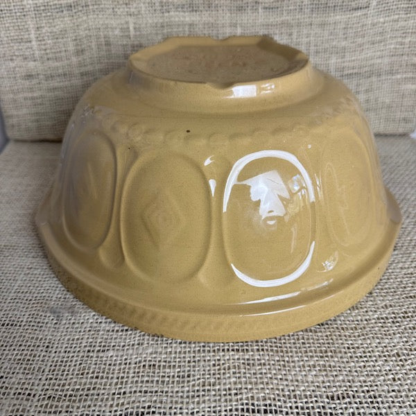 Image of TG Green 30cm Judith Onions Gripstand Mixing Bowl upside down view