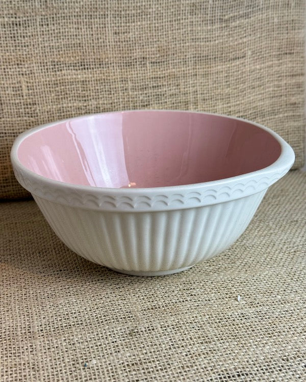 Image of TG Green Pink Easimix bowl side view