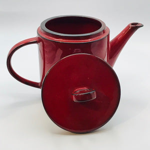 Image of Villeroy and Boch red Granada lid off
