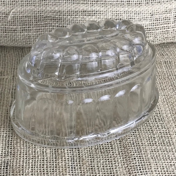 Image of 19cm traditional glass Jelly Mould