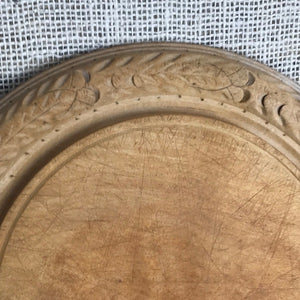 Image of Detail of old round breadboard