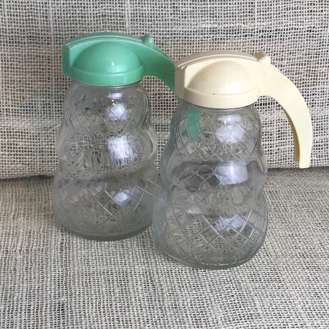 1950's kitsch pouring jug pair (large)