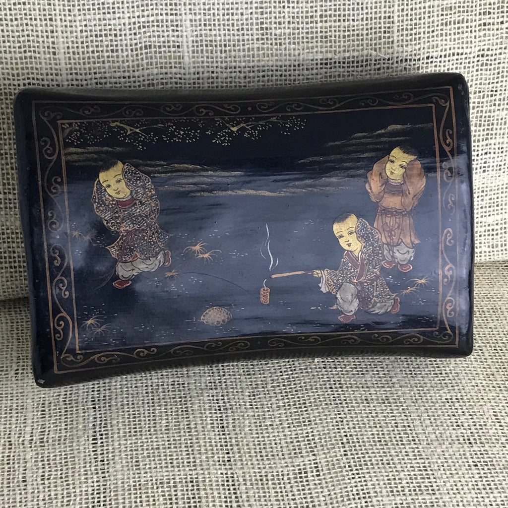 Chinese lacquered head rest