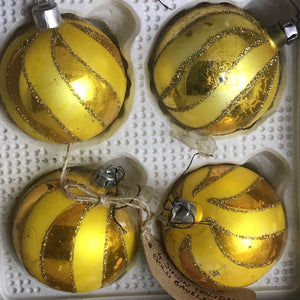 Set of 4 large vintage Simon Holiday gold Christmas baubles