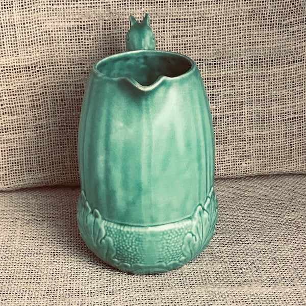 Image of SylvaC Green squirrel jug front facing
